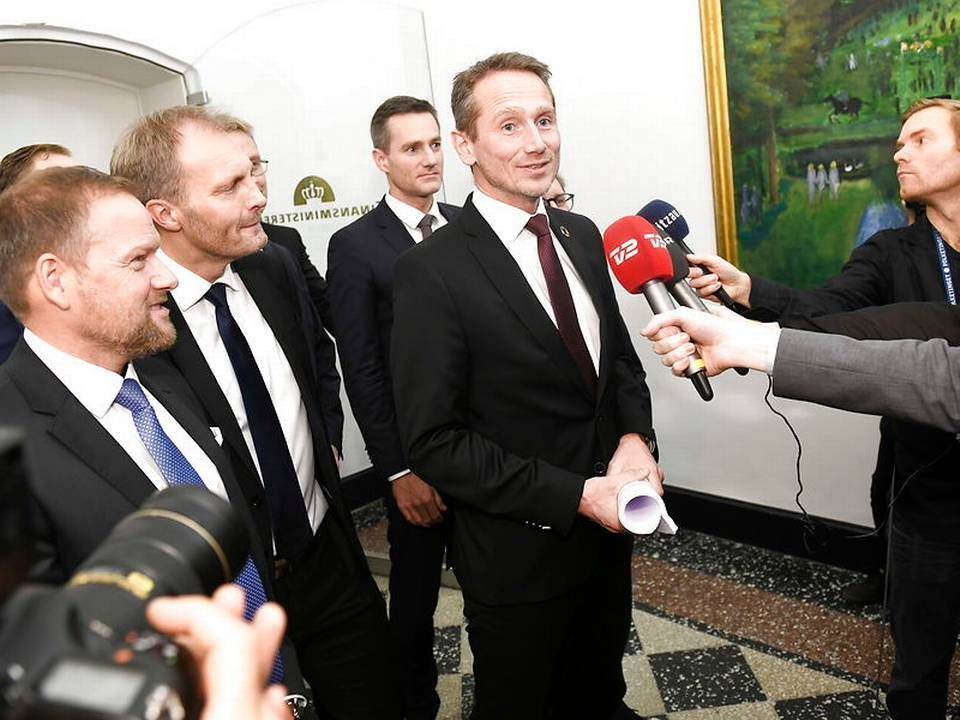 Regeringen med finansminister Kristian Jensen (V) i spidsen er blevet enig med Dansk Folkeparti om næste års finanslov. | Foto: Ritzau Scanpix/Philip Davali