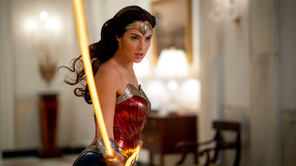 Skuespillerinden Gal Gadot spiller hovedrollen i "Wonder Woman 1984". | Foto: Clay Enos/AP/Ritzau Scanpix