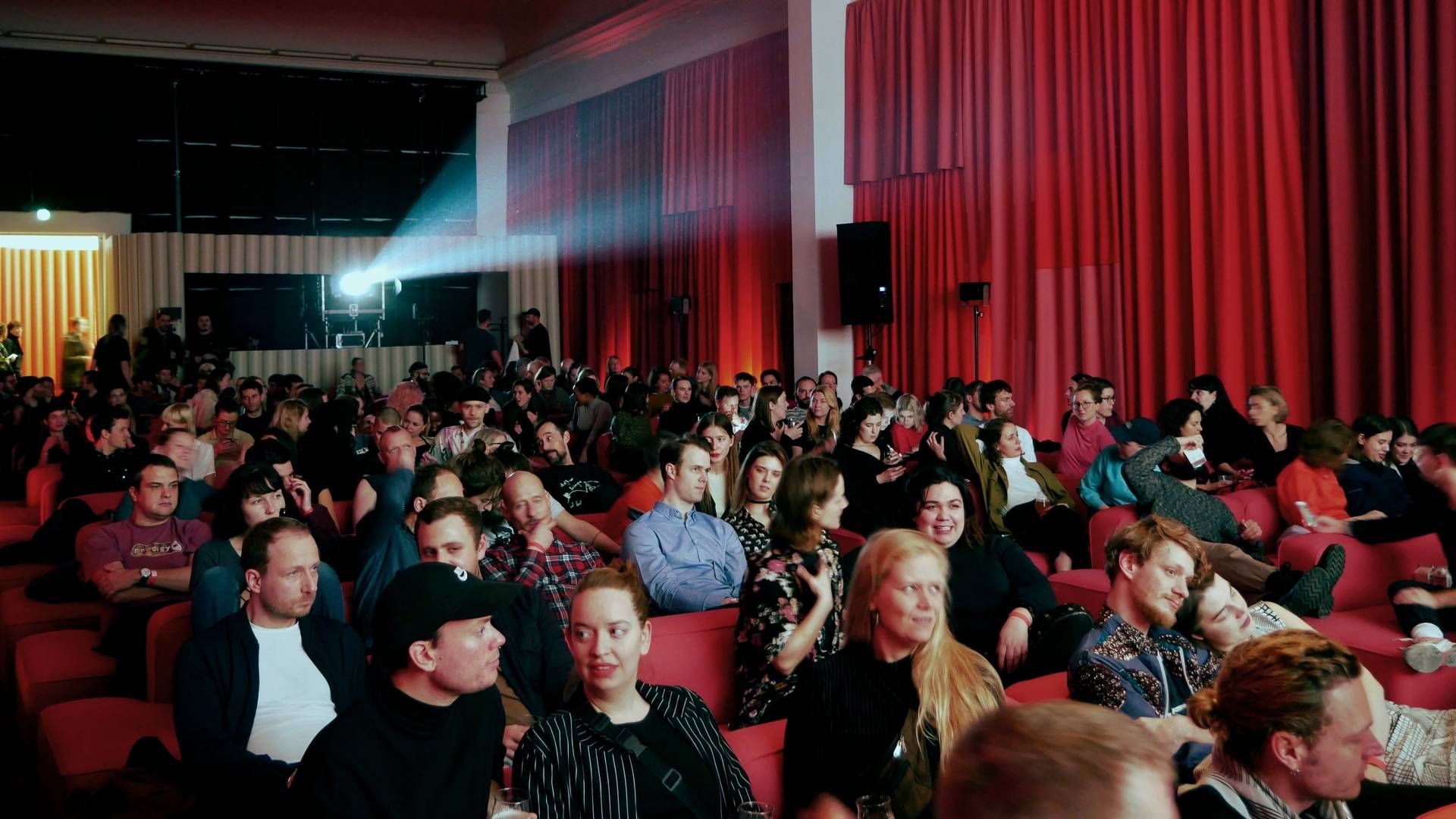 Henrik Berthelsen, som sidder i ledelsen hos SMV Danmarks filmgruppe, ærgrer sig over manglende fokus på konkurrencevilkår i netop vedtaget medieforlig. | Foto: Emil Hartvig/Copehagen Film Festivals