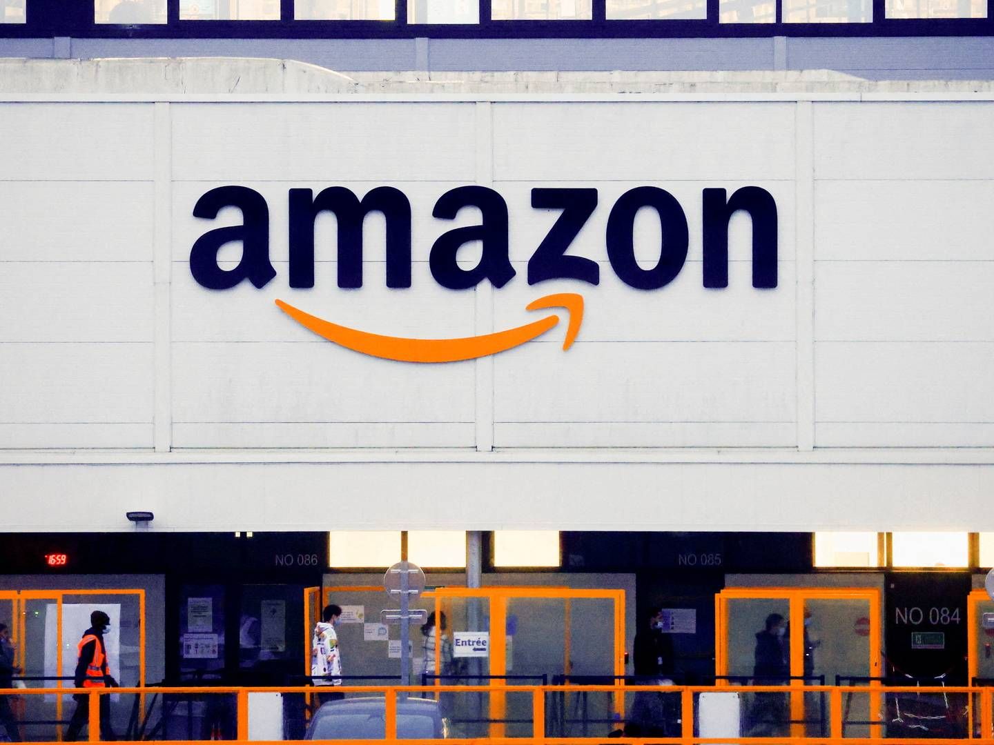 Omkring 150.000 nye ansatte forventer Amazon at ansætte op til juleperioden. | Foto: Gonzalo Guentes/Reuters