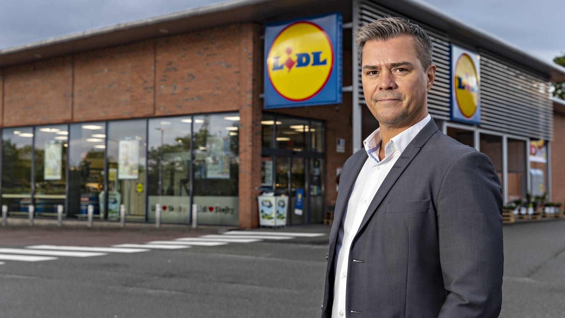 Claus Krogh, der er uddannet journalist, er 1. juni tiltrådt som ny CSR- og kommunikationschef for Lidl i Danmark. | Foto: Lidl/PR